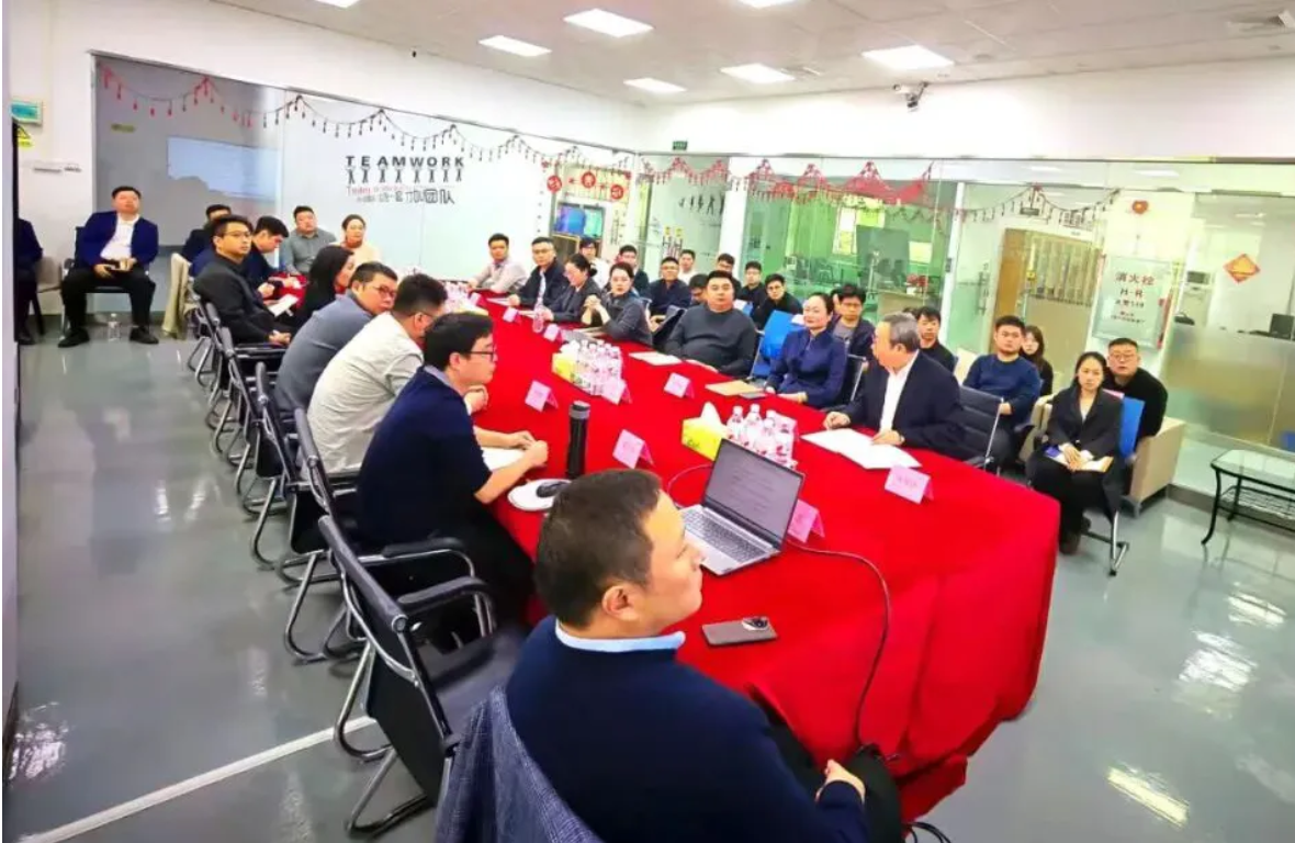 米兰体育app官网-米兰体育(中国)召开2025年度总结暨2026年战略规划会议